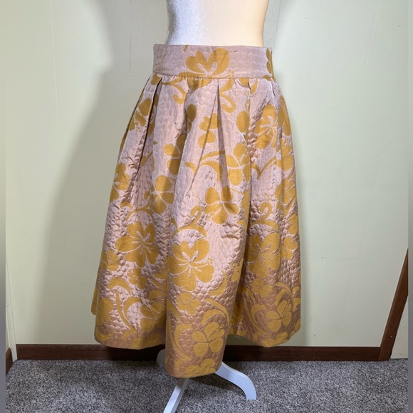 ASOS Yellow quilted skirt NWT - Picture 3 of 11